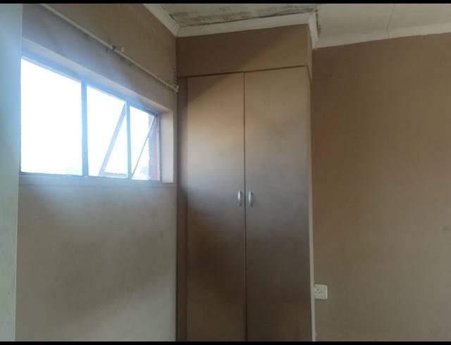 16 BEDROOM APARTMENT BLOCK FOR SALE IN VEREENIGING CENTRAL
